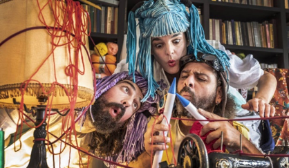 Ηθοποιούς από τη θεατρική παράσταση για παιδιά Ο ραφτάκος των λέξεων .png